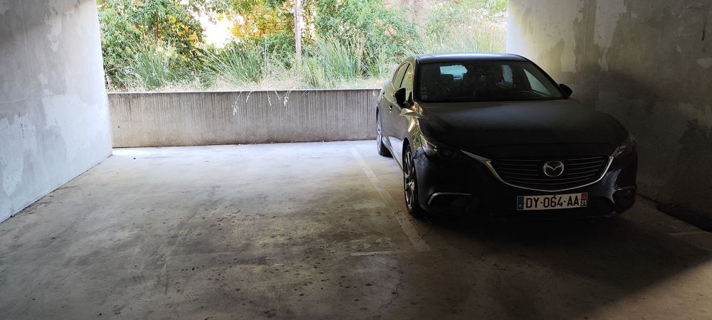 Location Parking/Garage parking couvert sécurisé à Nîmes Nîmes