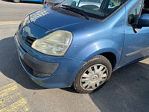 Modus ,1.5 DCI Confort 70 cv, clim,,centralis&eacute;,, 2010 occasion 33000 Bordeaux