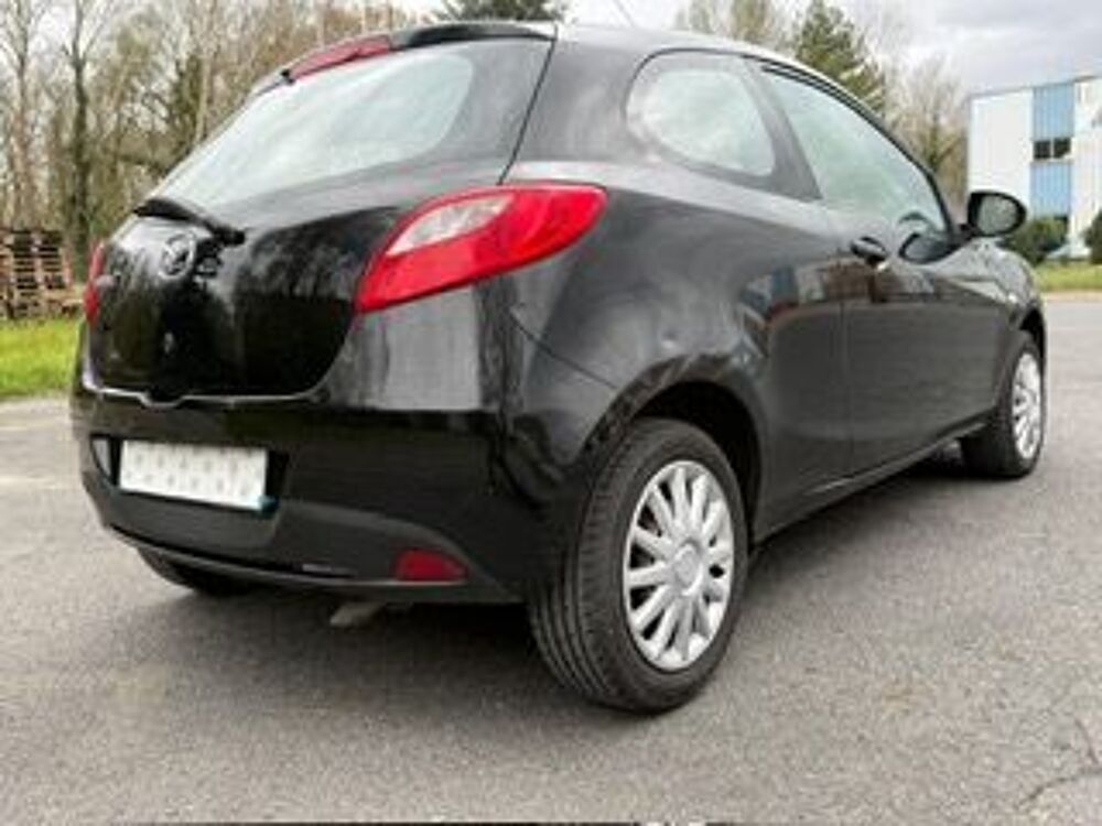 Mazda2 1.4L MZ-CD El&eacute;gance 2011 occasion 77130 La Grande-Paroisse