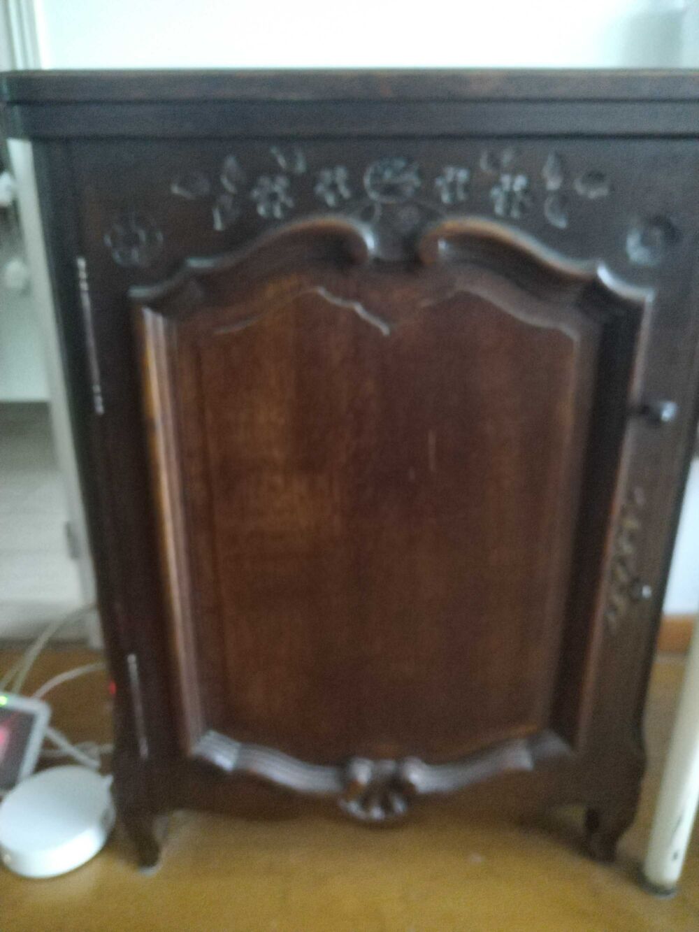 Macine a coudre SINGER en meuble Meubles