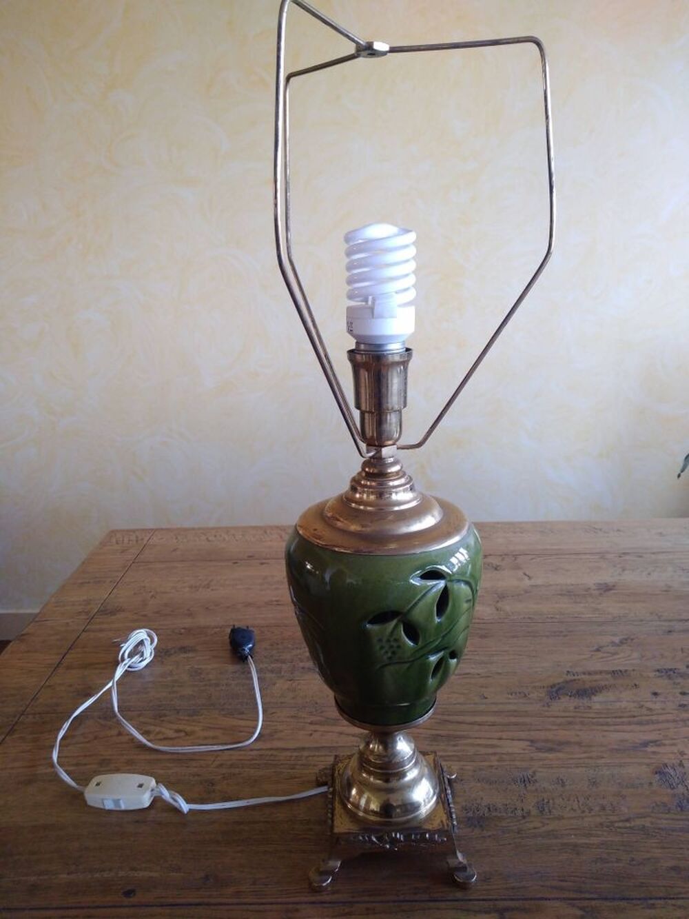 lampe vintage a pos&eacute; Dcoration