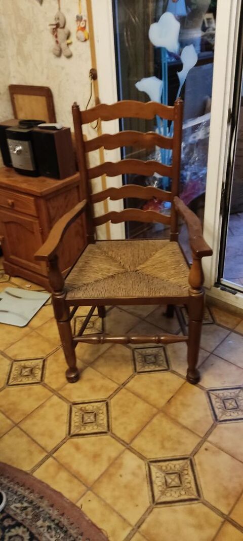 FAUTEUIL BOIS  ASSISE PAILLE 40 Menucourt (95)