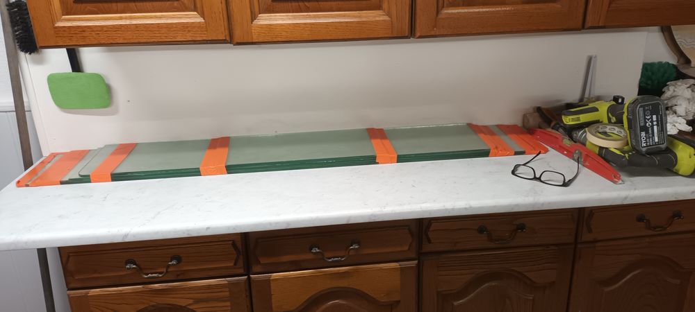 a saisir carreaux normale pour etagere pour peluche ou autre Bricolage