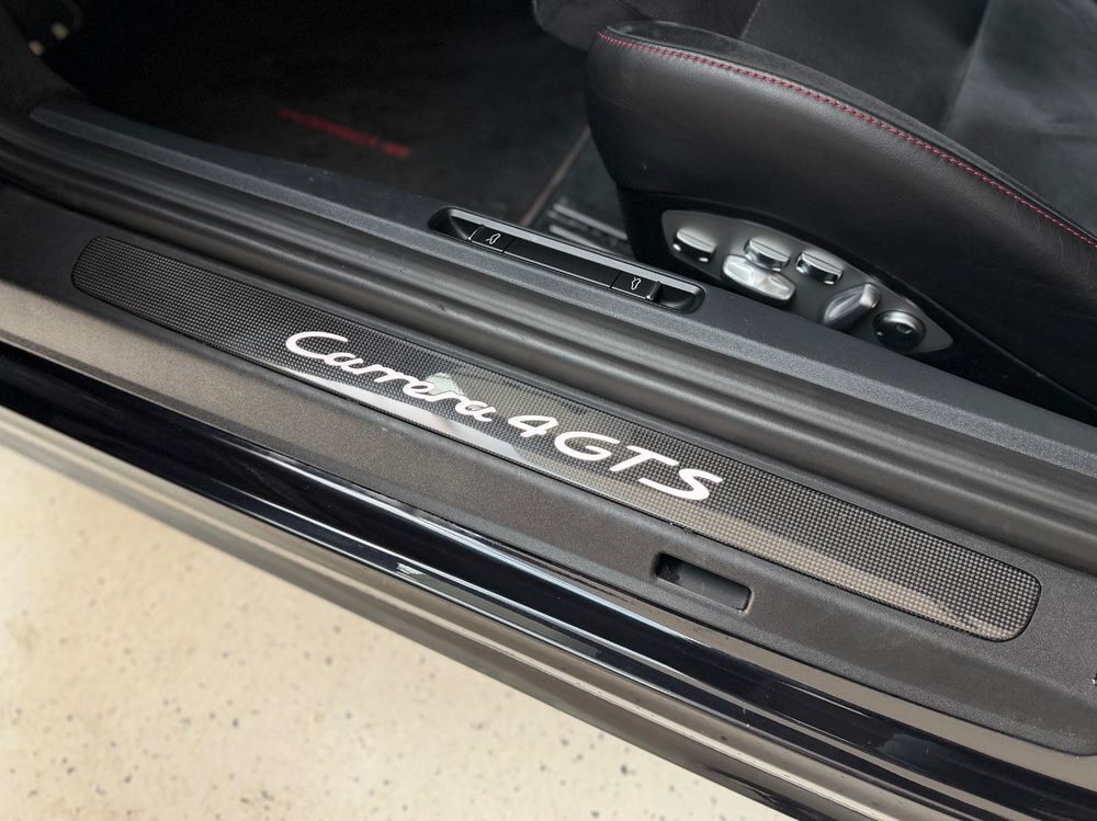 911 (991) 911 Carrera 4 Coup&eacute; 3.0i 450 GTS PDK 2017 occasion 83000 Toulon