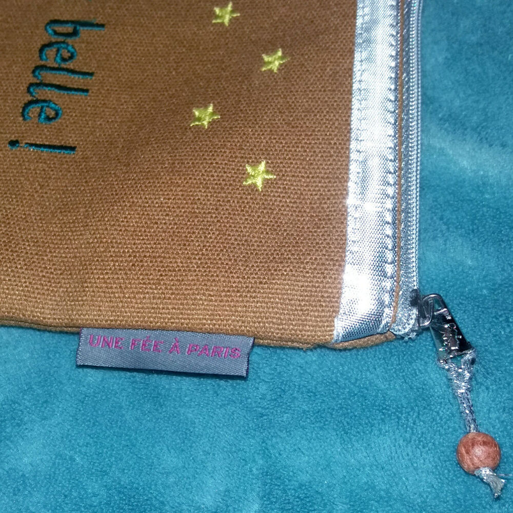 Pochette brod&eacute;e et doubl&eacute;e, Neuf Maroquinerie