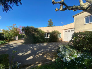  Maison à vendre 8 pièces 205 m²