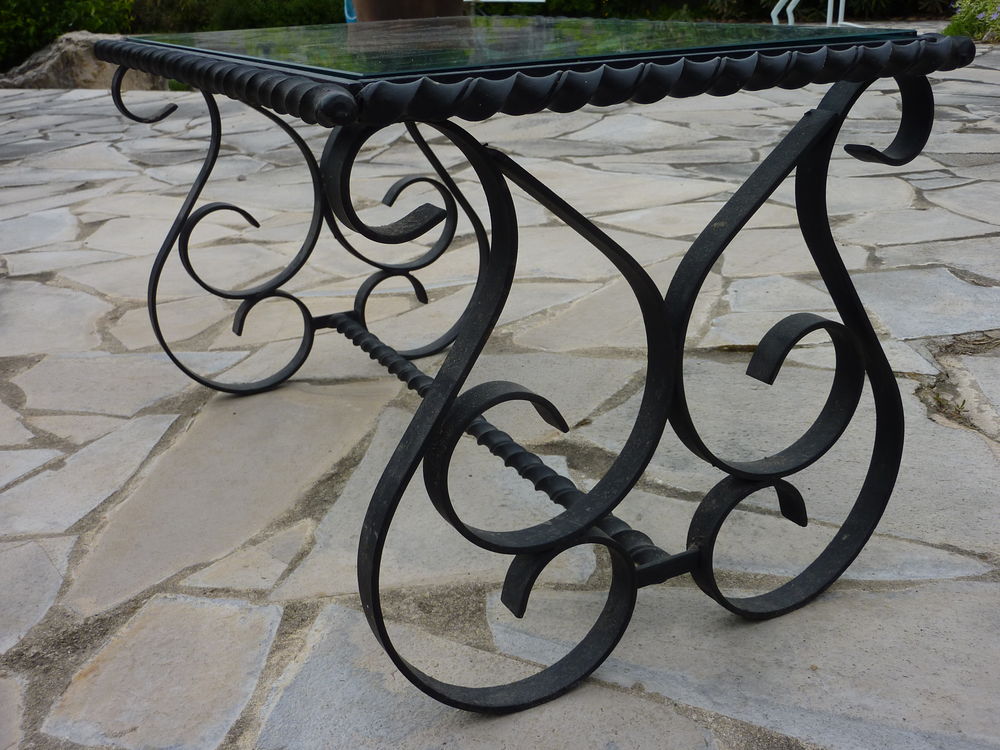 BELLE TABLE BASSE FER FORGE Meubles