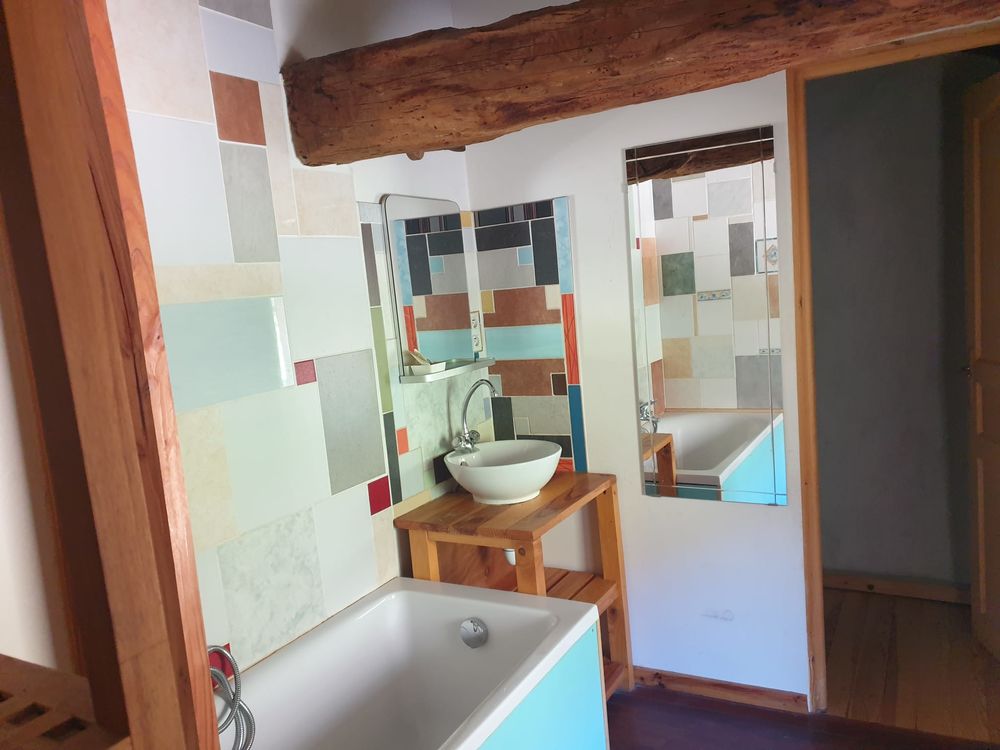 Location Appartement charmant T2, 42 m², proximité St Affrique, 370€ HC Saint-affrique