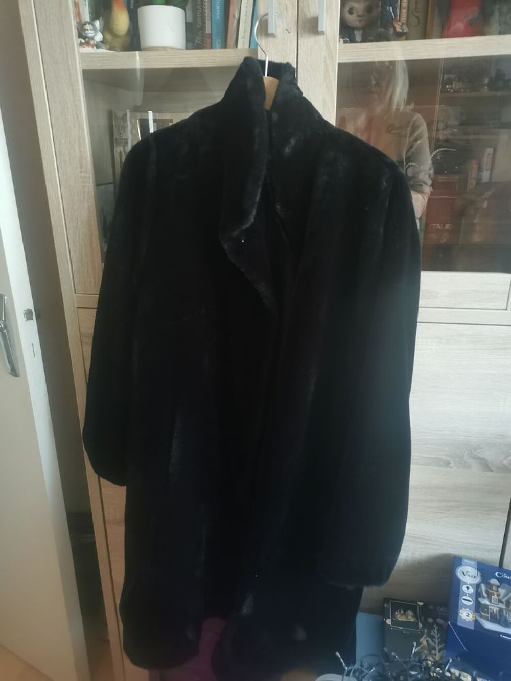 Manteau fausse fourrure femme Vêtements