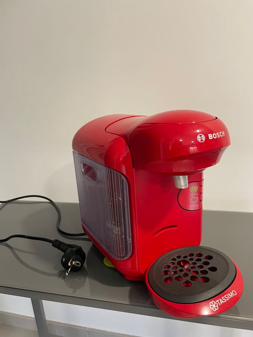 cafetiere rouge Tassimo Electroménager