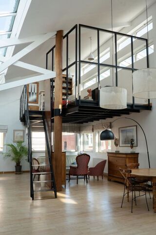  Appartement � vendre 7 pi�ces 309 m�