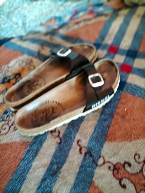 Sandales cuir diesel pointure 39 très bon état 20 Cachan (94)