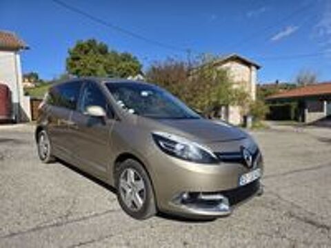 Grand Sc&eacute;nic III Grand Sc&eacute;nic dCi 110 Energy eco2 Business 7 pl 2016 occasion 69320 Feyzin