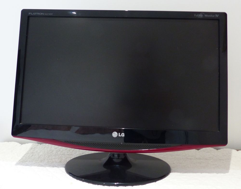 TELEVISEUR LG 56 cm Photos/Video/TV