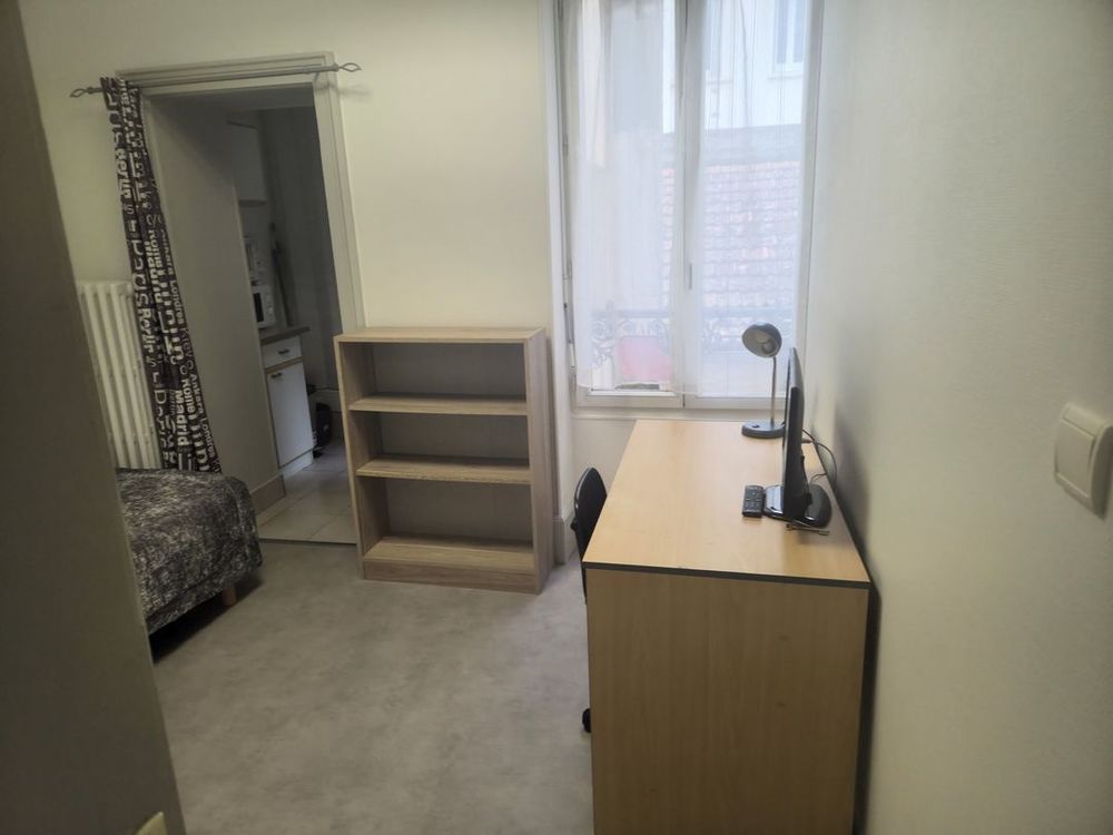   T1 curiste Auvergne, Vichy (03200)
