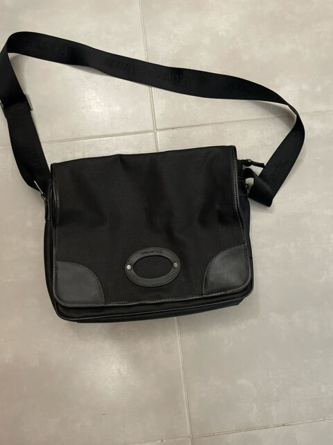 Sac pour documents et ordinateur portable Eden Park Fameck (57)