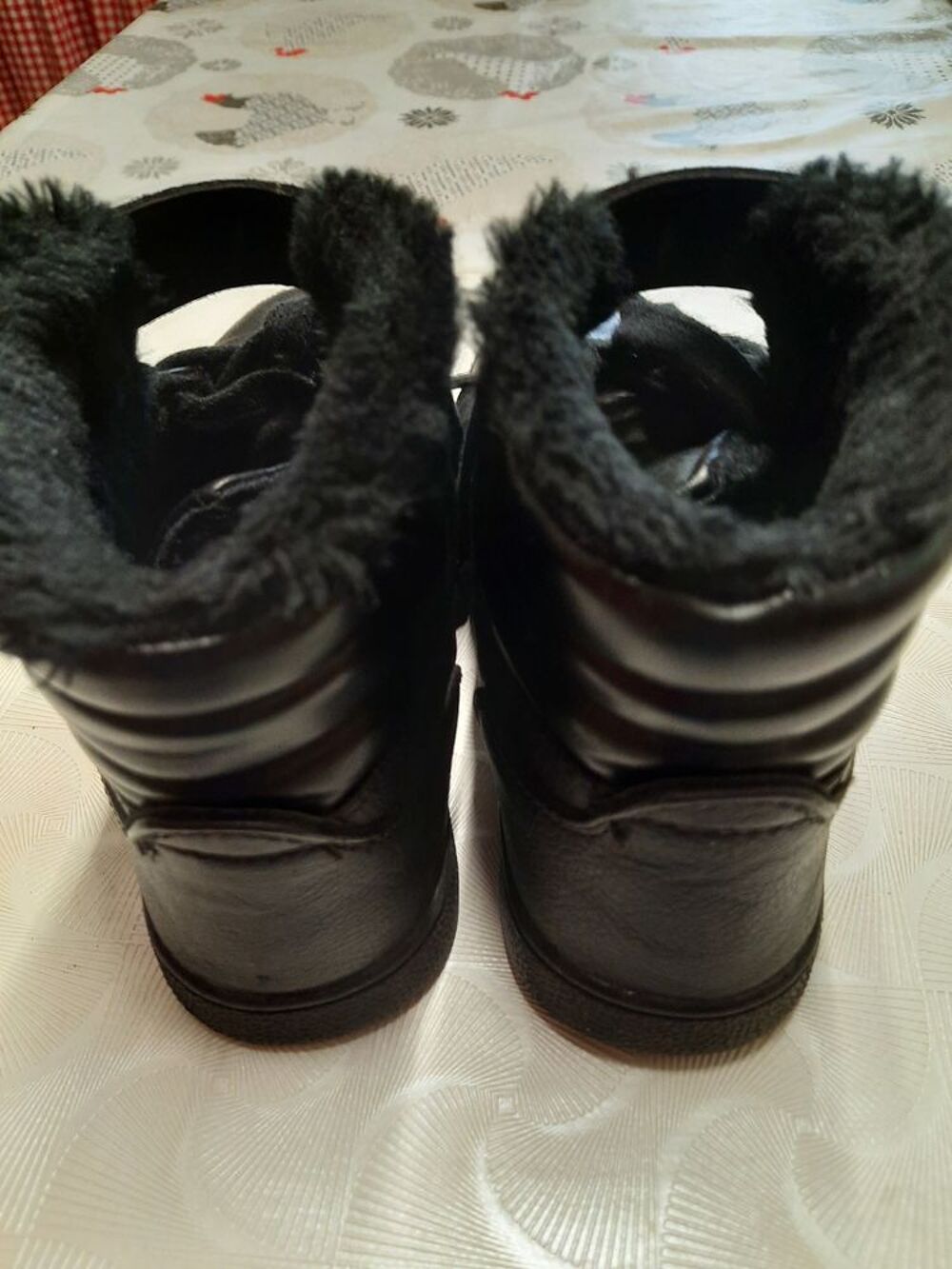 Bottines - boots noir int&eacute;rieur fourr&eacute; chaud P 36 Chaussures