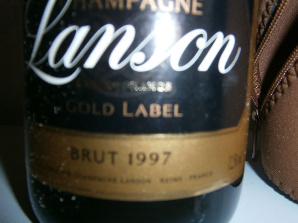 1 BOUTEILLE CHAMPAGNE LANSON MILL&Eacute;SIM&Eacute; 1997 