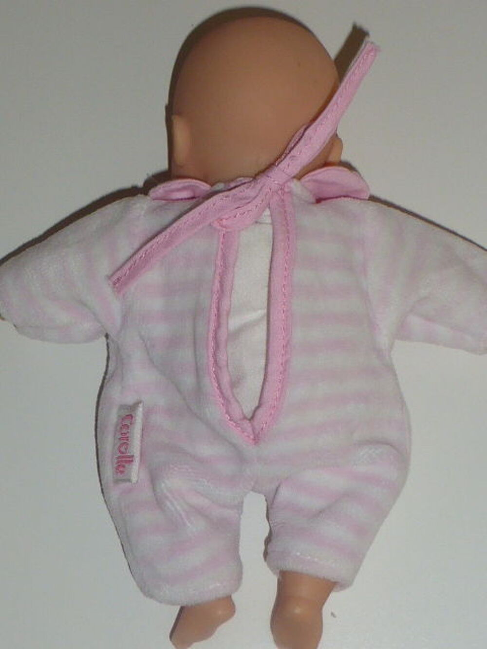 COROLLE Poup&eacute;e b&eacute;b&eacute; Mini calin combinaison velours Jeux / jouets