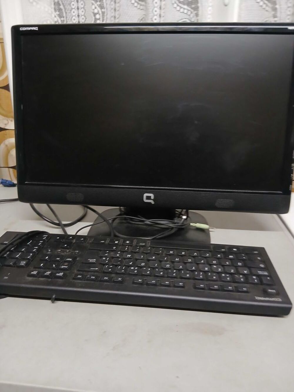 &eacute;cran clavier d ordinateur 