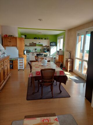  Appartement  vendre 4 pices 85 m