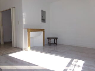  Appartement à louer 2 pièces 38 m²