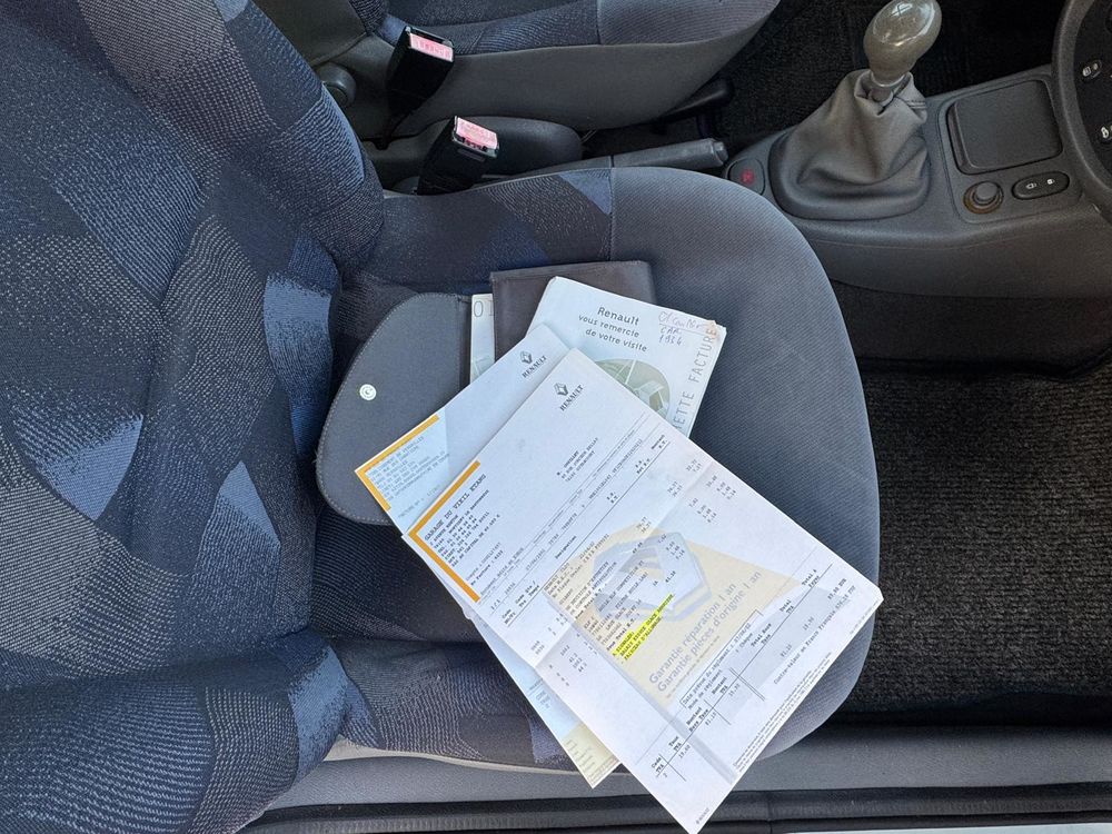Clio II Clio 1.2i RXE 2000 occasion 78300 Poissy