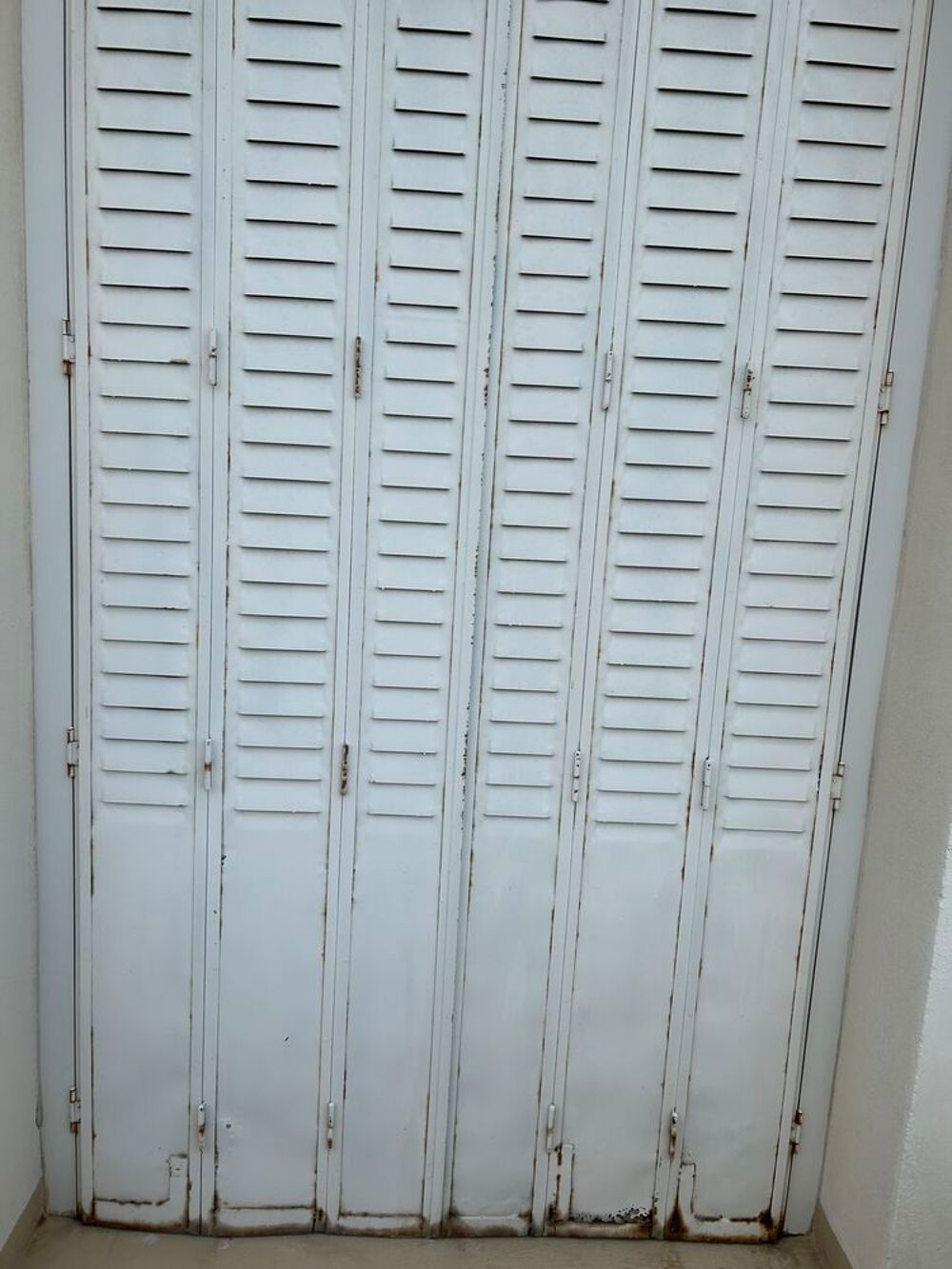 5 porte fen&ecirc;tre PVC blanc avec ses 5 volets Haussmanien Bricolage