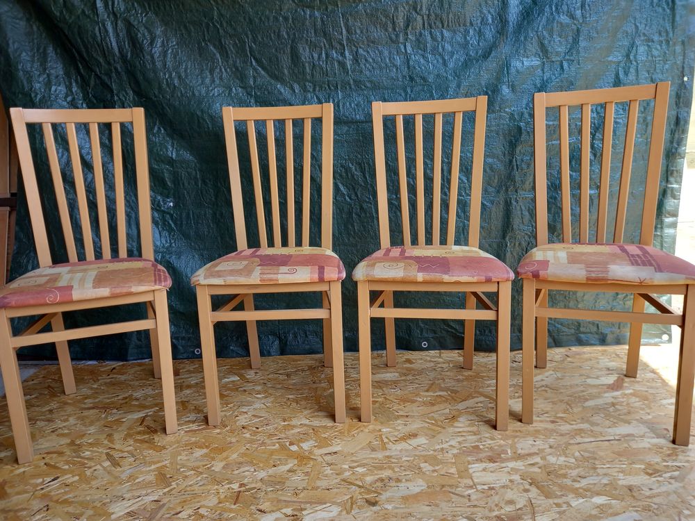 4 chaises bois, assise tissu Meubles