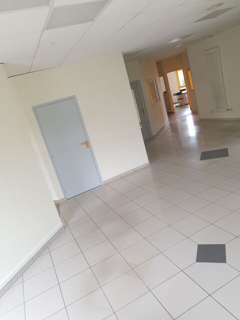  Atelier � louer 3/4 pi�ces 139 m� La fert�-bernard