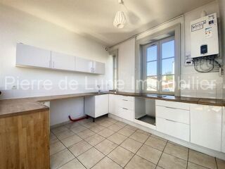  Appartement  louer 5 pices 169 m