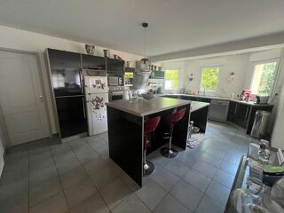  Maison � vendre 11 pi�ces 260 m�