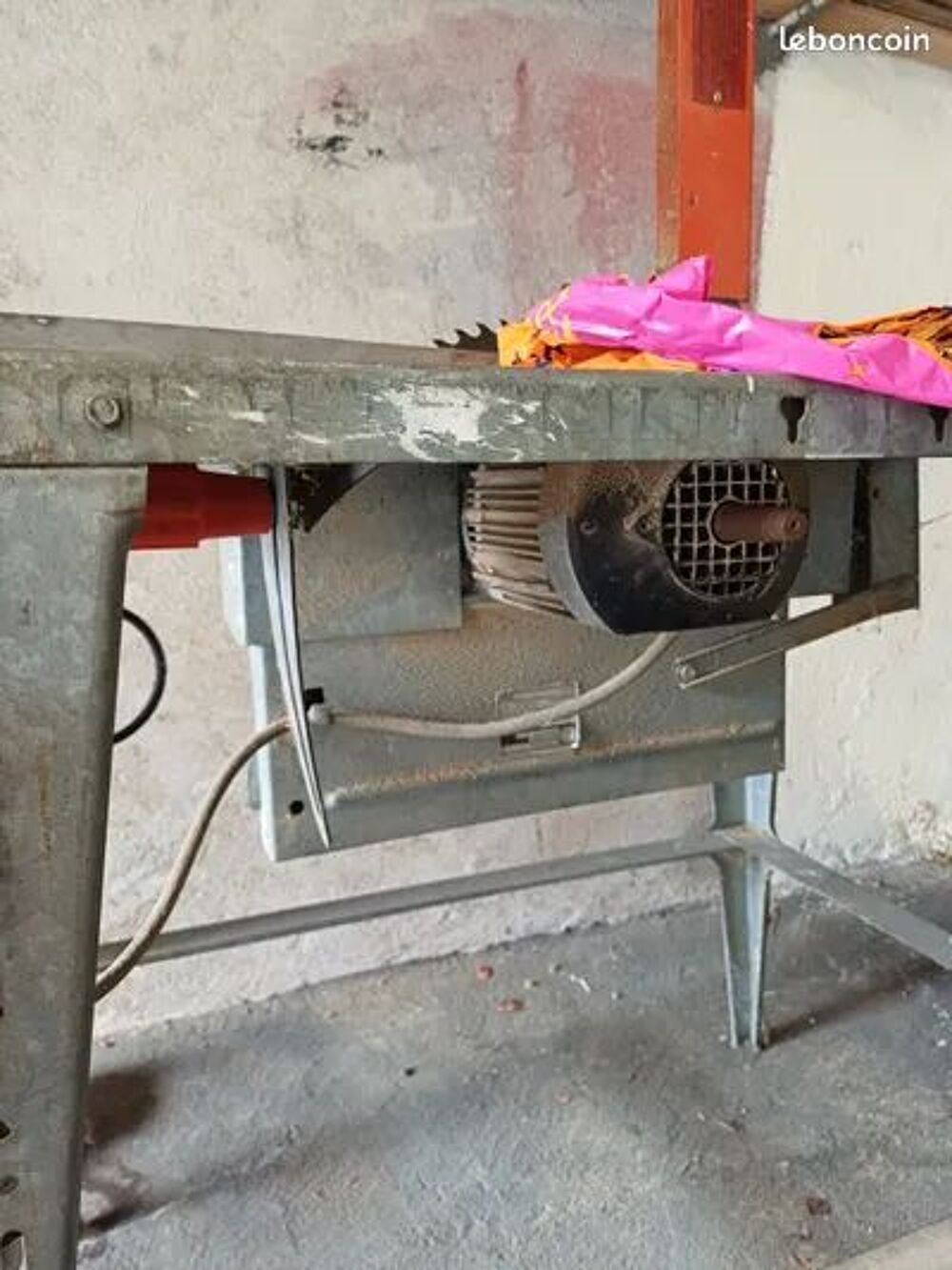Scie a bois Bricolage