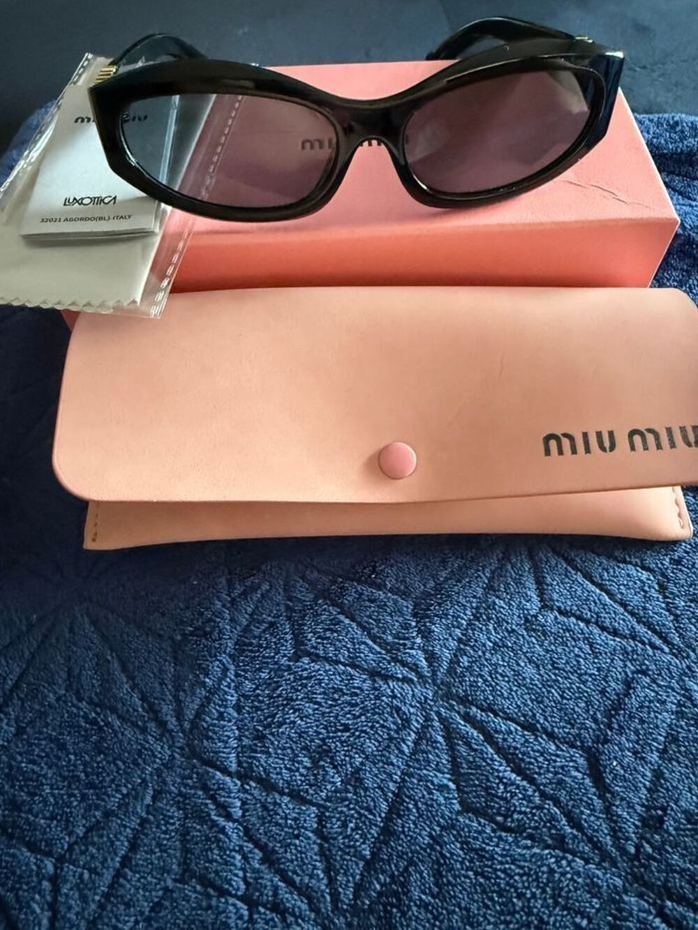 Lunette miu miu tt neuves Bijoux et montres
