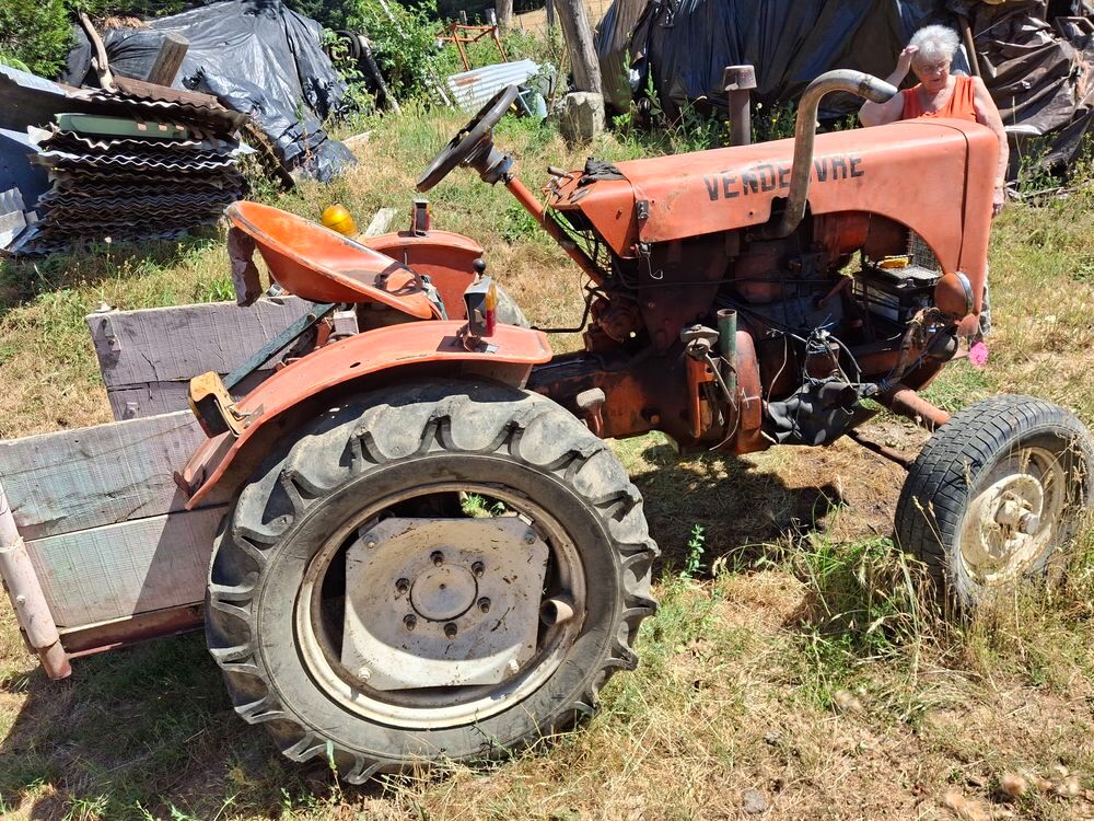 TRACTEUR Jardin