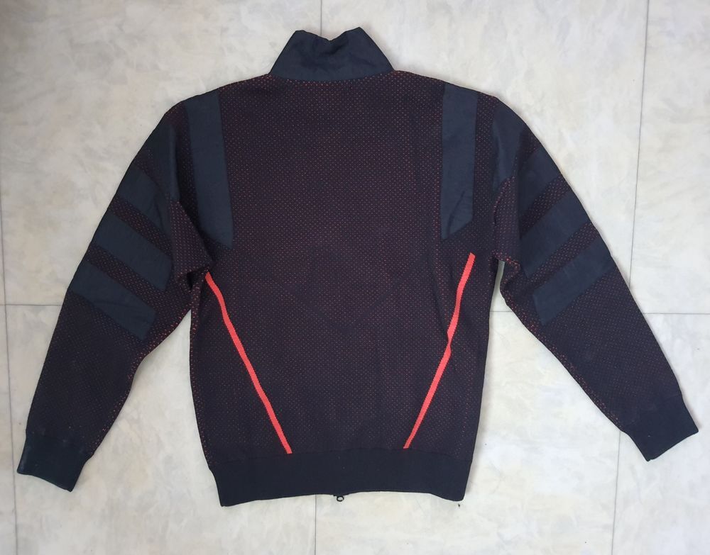 Veste Jordan X PSG Noire/ Corail, taille S pour homme, neuve et d'origine ( RARE ) Sports
