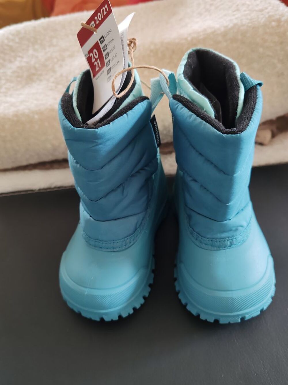 Apr&egrave;s-ski, chaussettes, collant b&eacute;b&eacute; Chaussures enfants