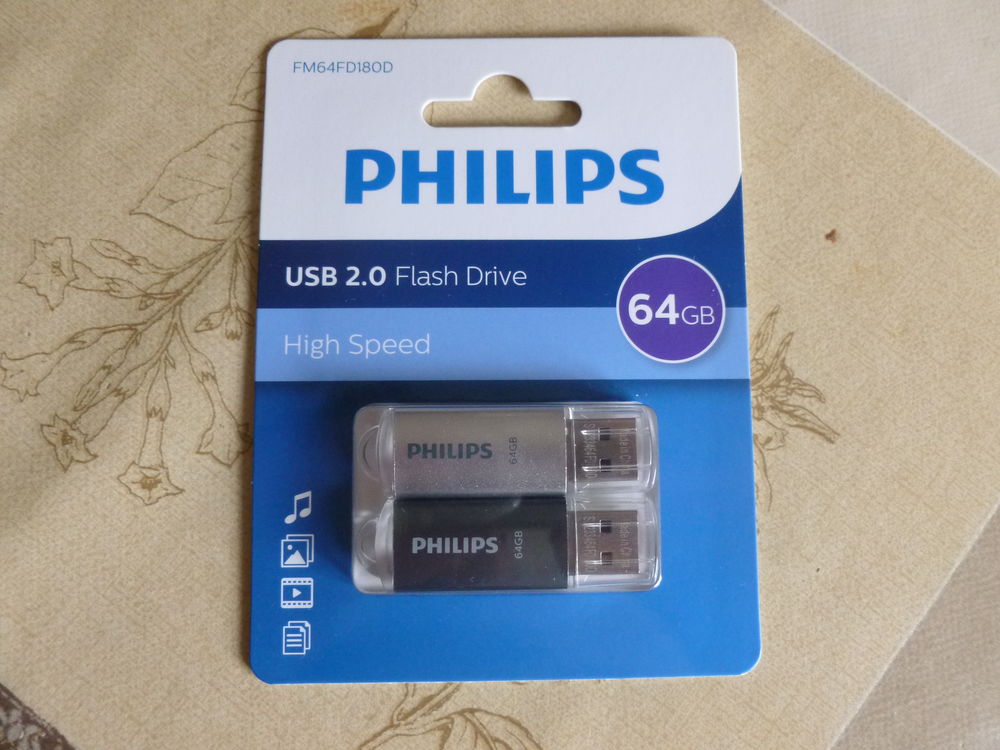 Lot de 2 Cl&eacute;s USB 64 GO Philips neuves, emball&eacute;es, sous blis Matériel informatique