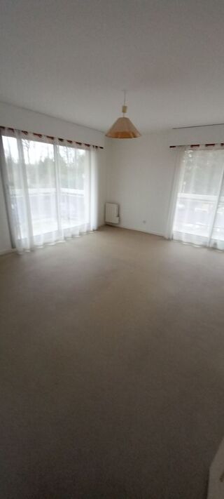  Appartement à louer 2 pièces 51 m²