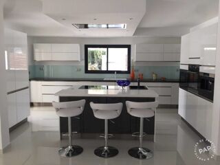  Villa � vendre 8 pi�ces 280 m�