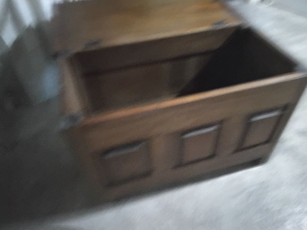 Coffre bois Meubles