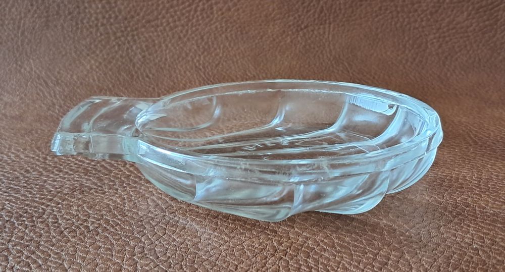 ramasse monnaie vide poche publicitaire en forme de coquille 