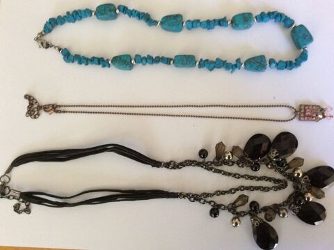 Bijoux fantaisie 3 colliers pierres, m�tal, verre
20 Gif-sur-Yvette (91)