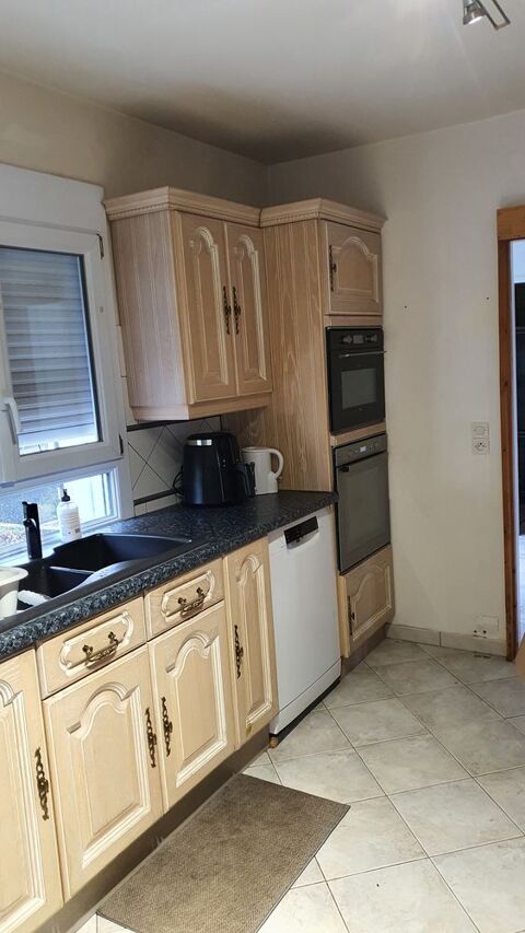  Maison � louer 5 pi�ces 450 m�