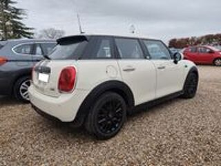 One Hatch 5 Portes 102 ch Edition Shoreditch A 2017 occasion 78390 Bois-d'Arcy