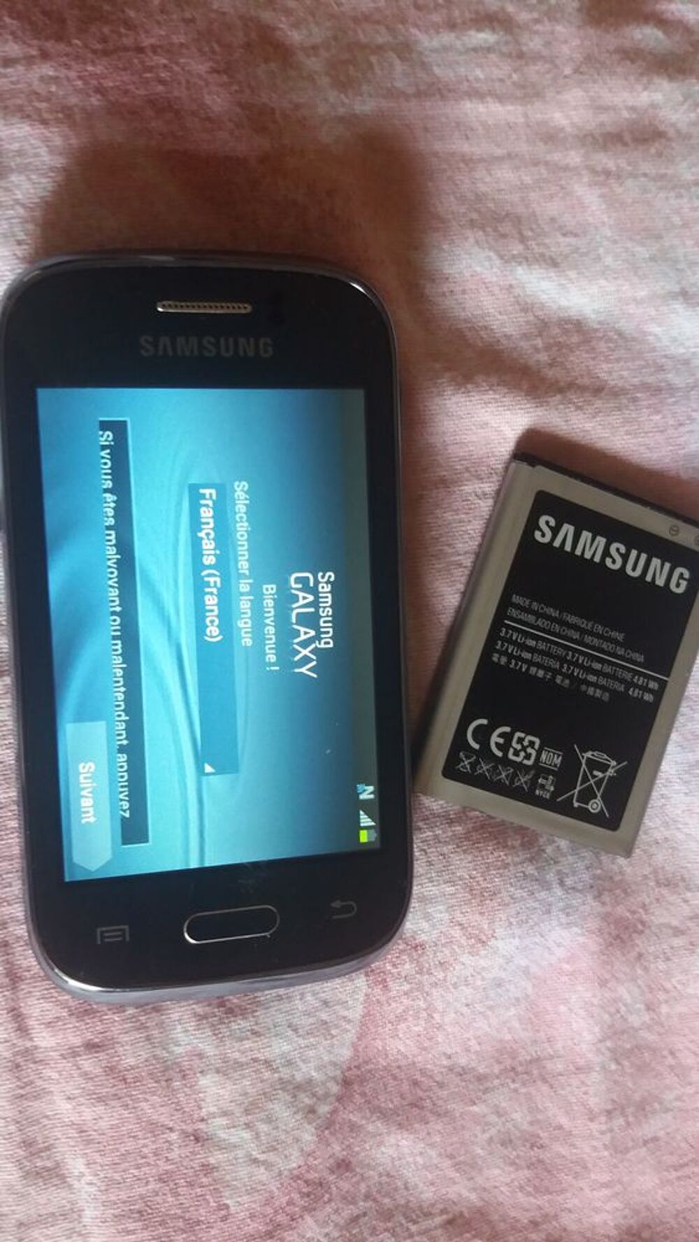  Telephone Samsung modele GT S631 ON T�l�phones et tablettes