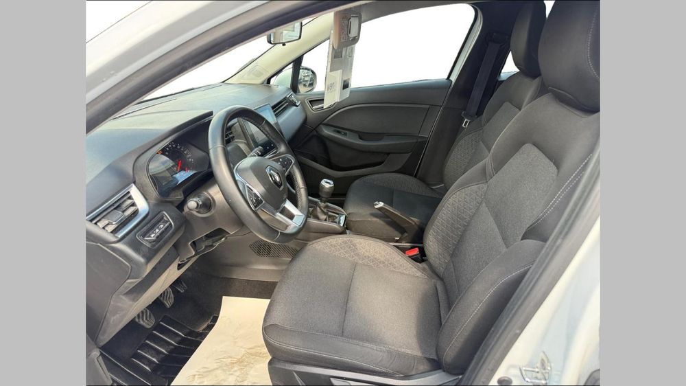Clio V Clio Blue dCi 100 - 21N Business 2021 occasion 91310 Montlh&eacute;ry