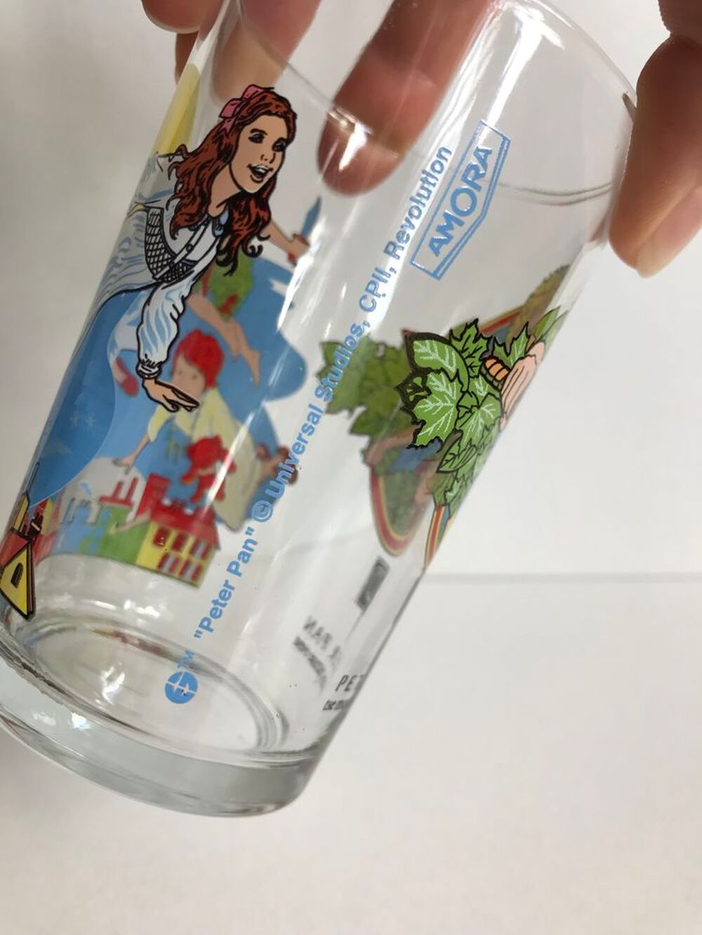 Ancien verre Peter Pan, Amora Cuisine
