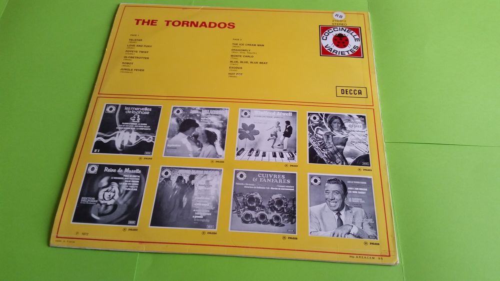 THE TORNADOS CD et vinyles