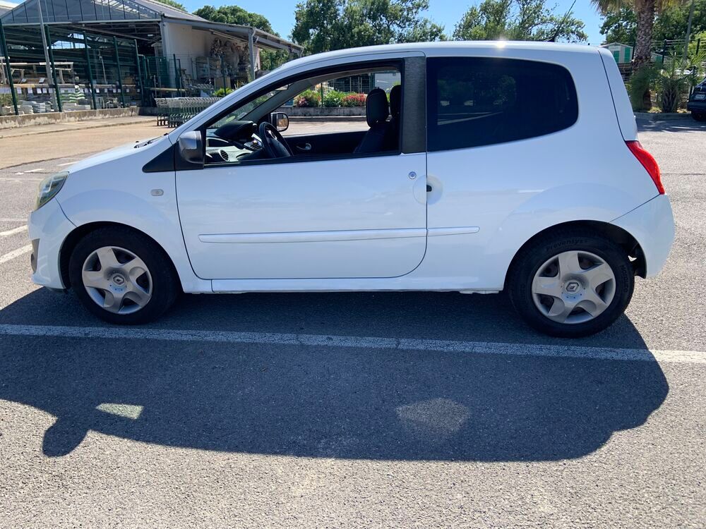 Twingo II 1.5 dCi 75 eco2 Night&Day Euro 5 2011 occasion 34470 P&eacute;rols